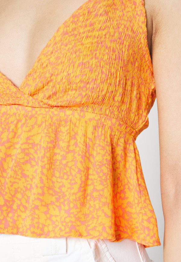 Vero Moda Petite VMMENNY SMOCK SINGLET