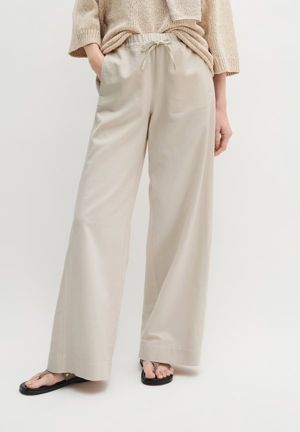 Marc O'Polo WIDE LEG DRAWSTRING AND ELASTIC AT WAIST BACK POCKET