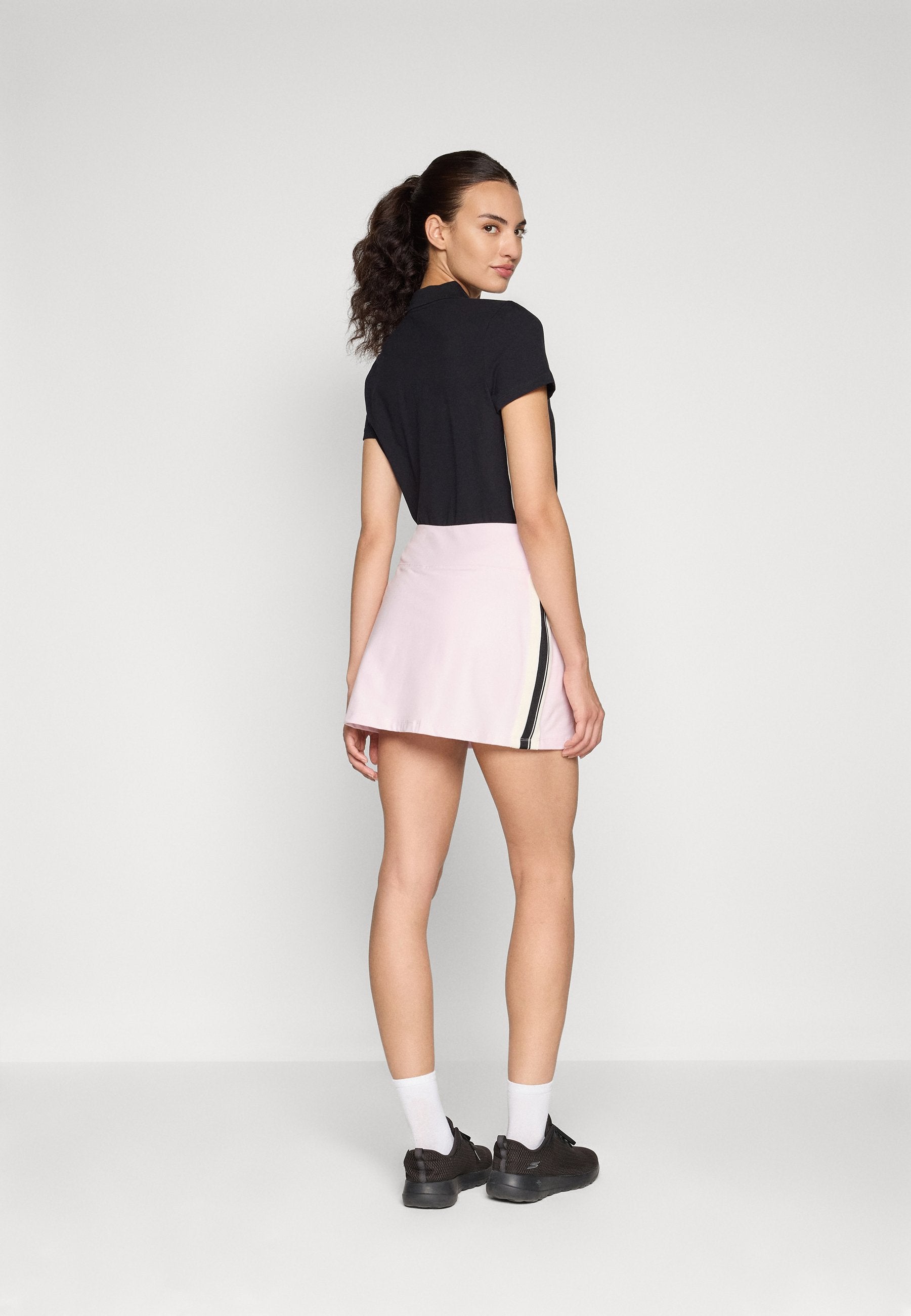 DKNY Sport