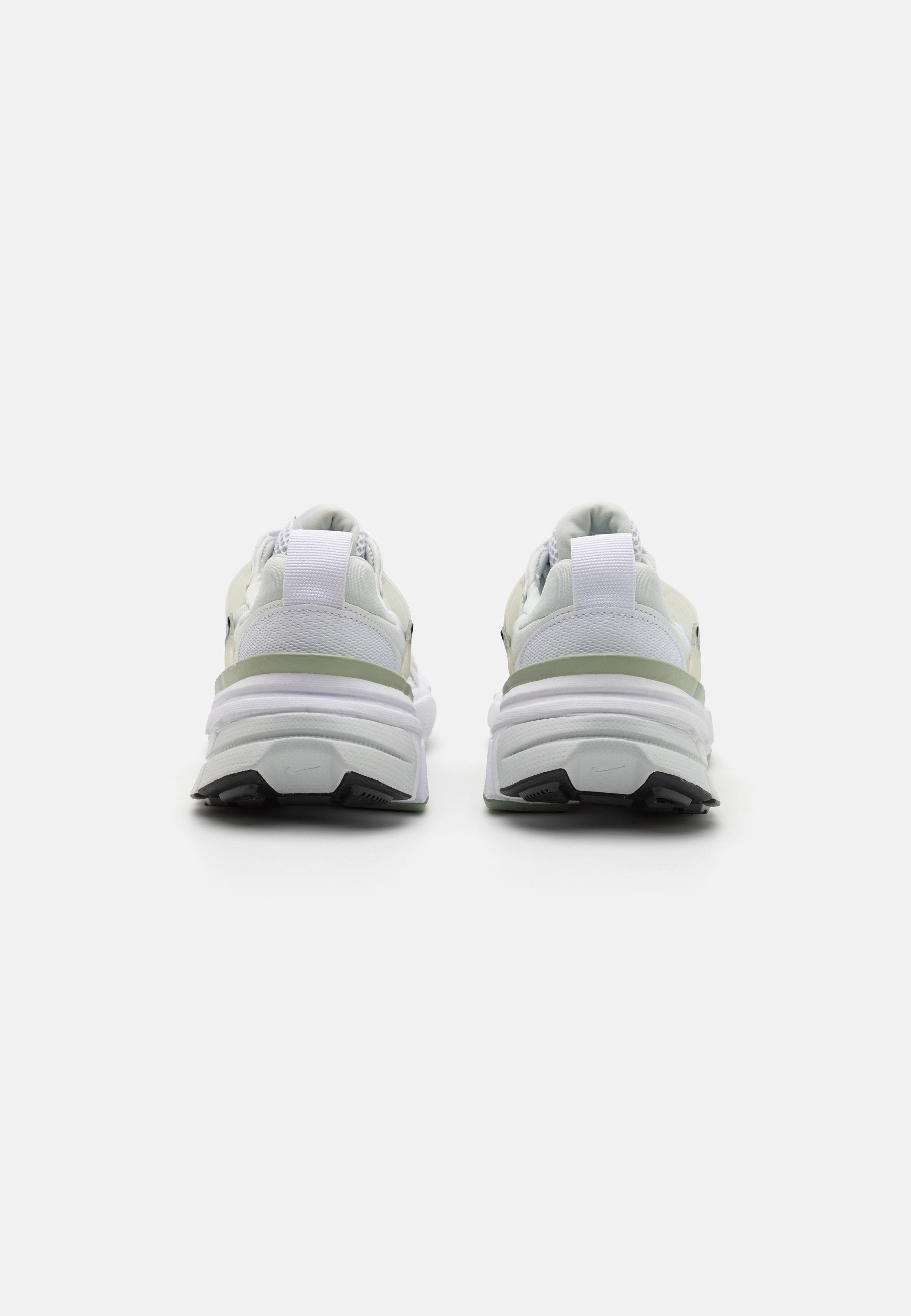 Nike Sportswear V2K RUN