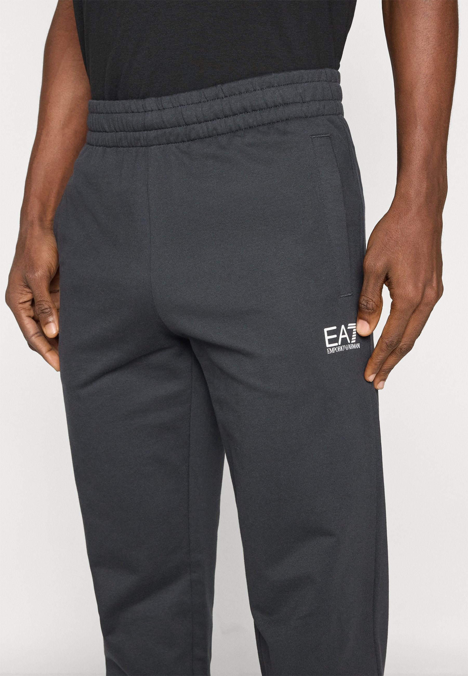TROUSER Media 5
