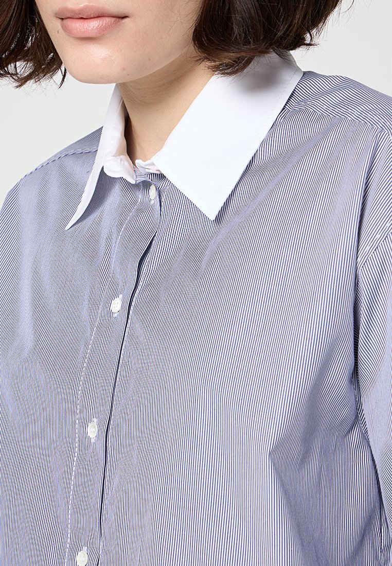 sandro