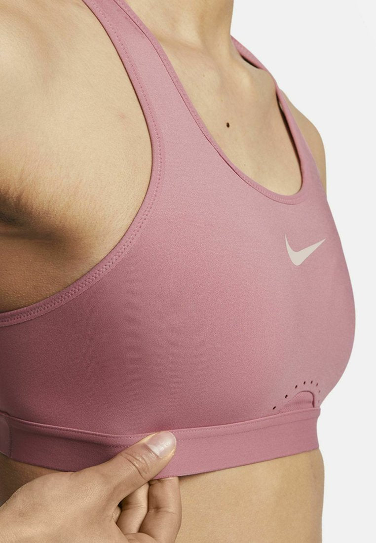Nike Performance