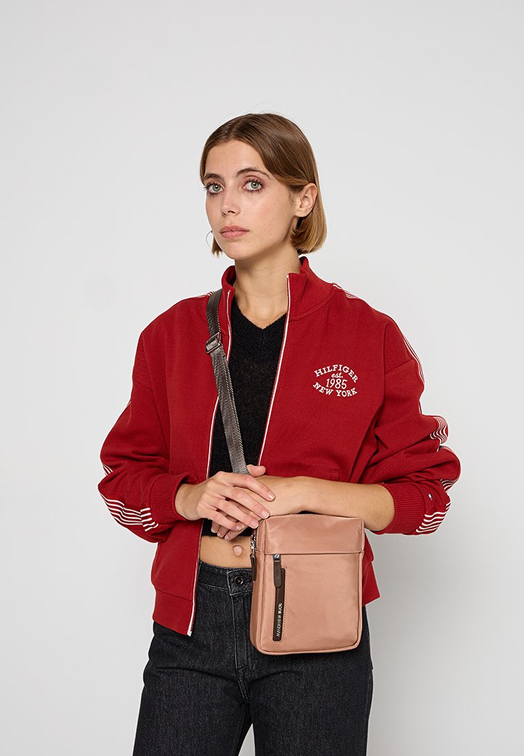 Mandarina Duck HUNTER