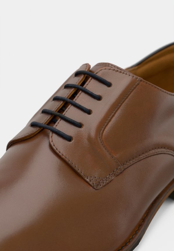 Clarks CRAFTARLO LACE