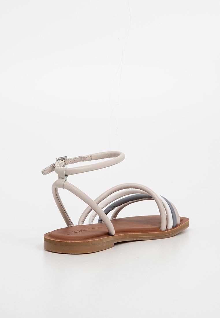 TOMS WILLA