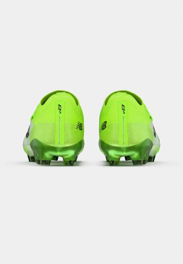 New Balance FURON V8 ELITE FG