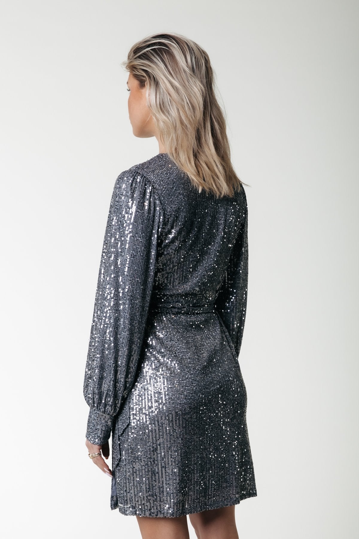 Colourful Rebel XITA SEQUINS REAL WRAP DRESS