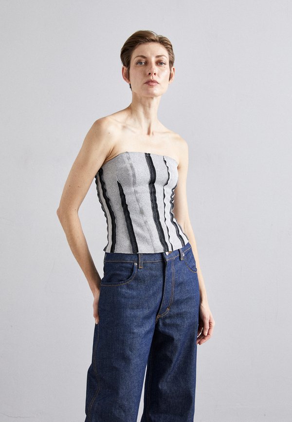 ECKHAUS LATTA RAW