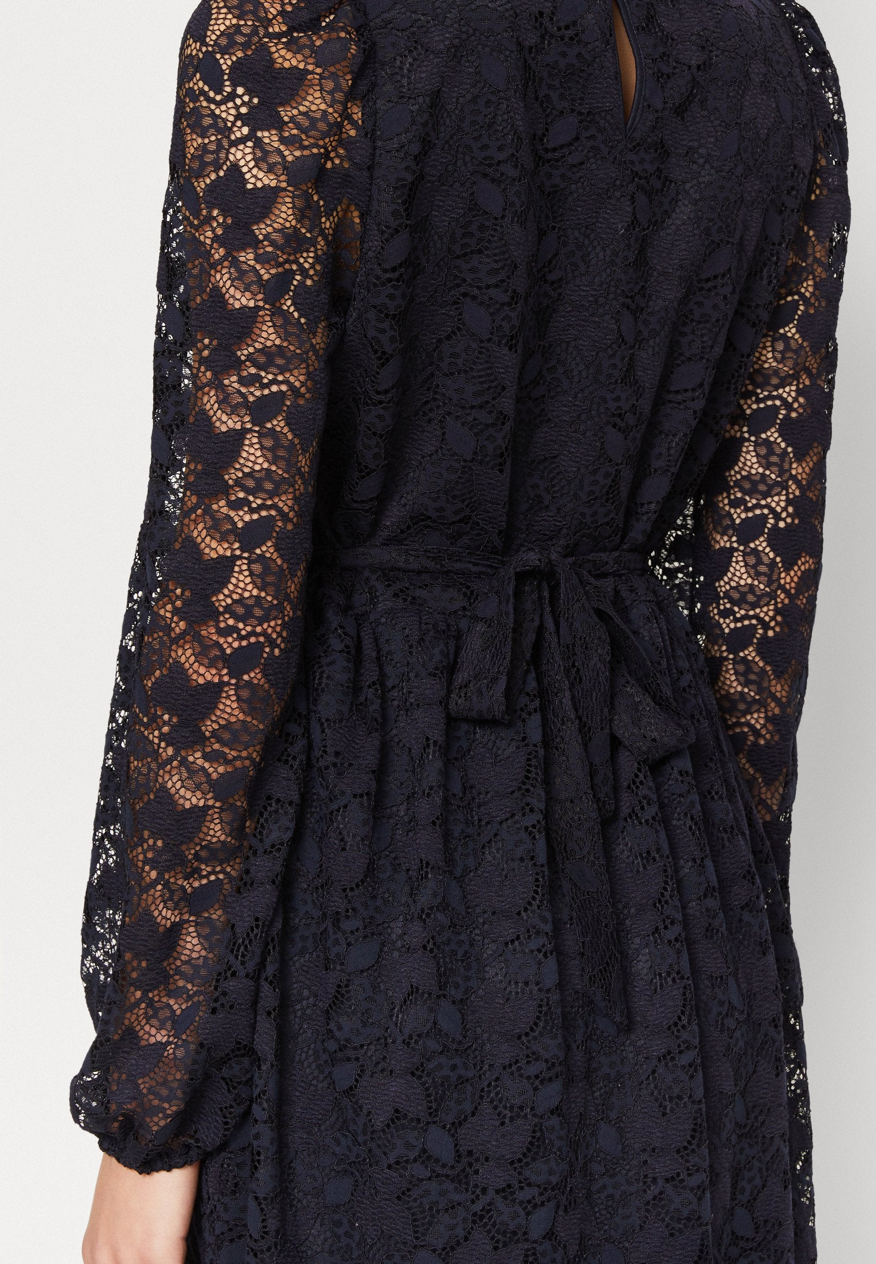 ONLANN DRESS Media 6