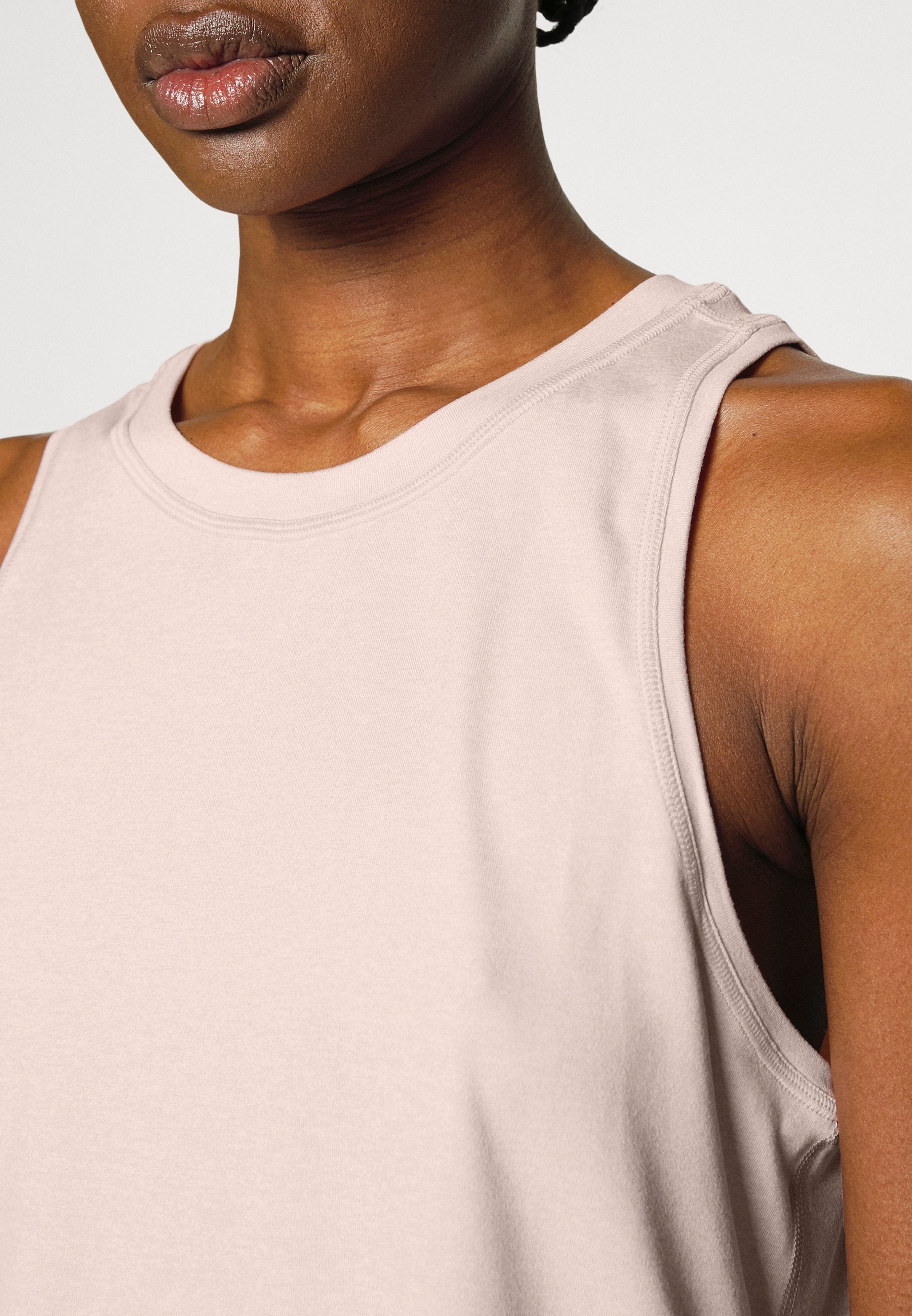 Athleta UPTEMPO TANK