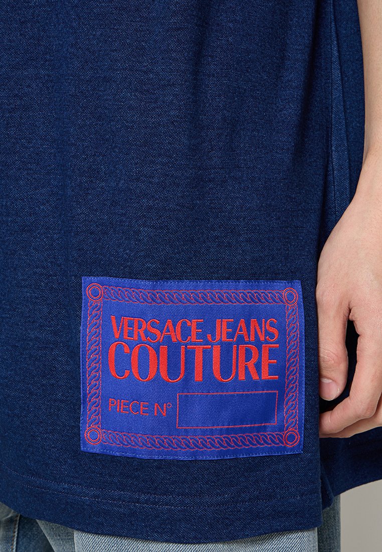 Versace Jeans Couture