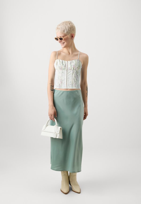 Gina Tricot Petite GATHERED BUST