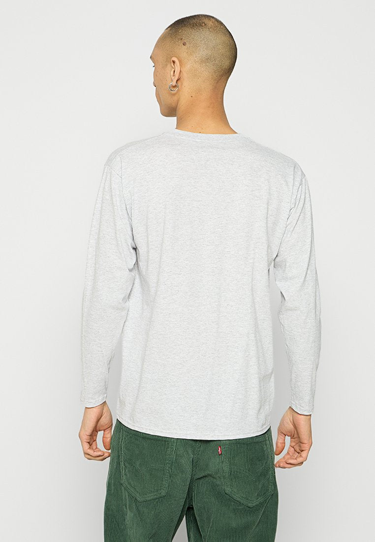 NETFLIX Langarmshirt Media 3