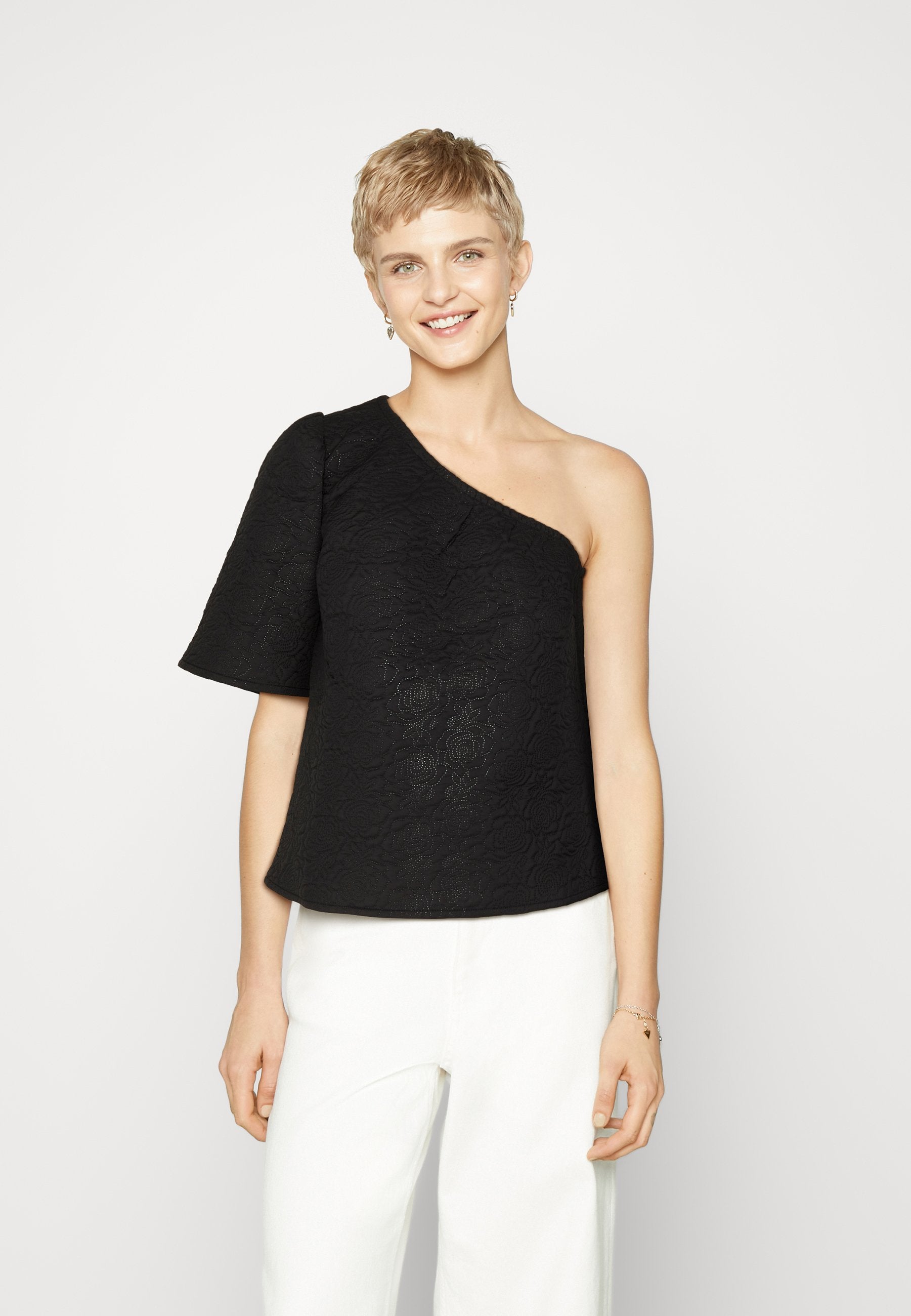 VILA VIMALA ONE SHOULDER