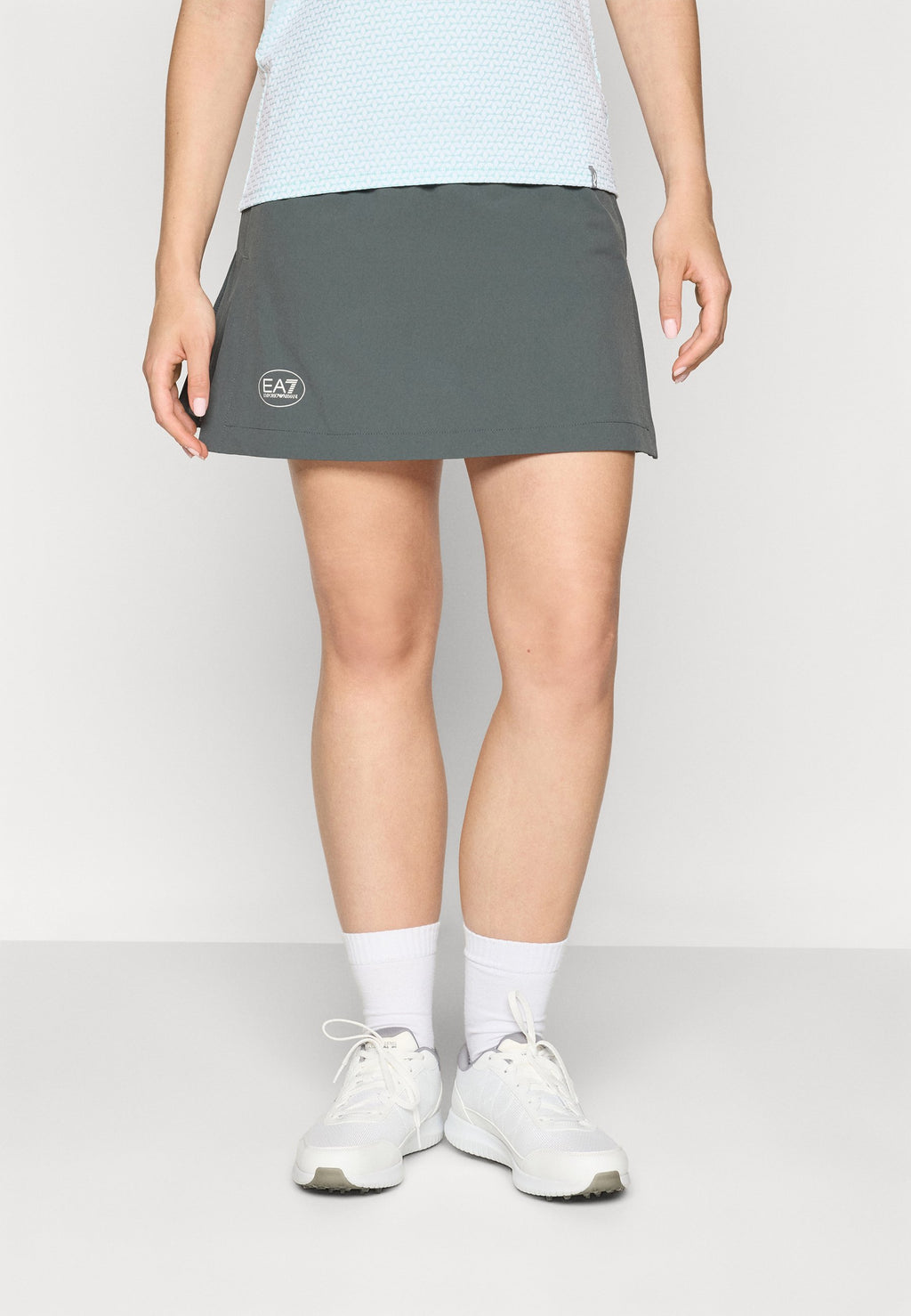 GOLF PRO SKIRT Media 3
