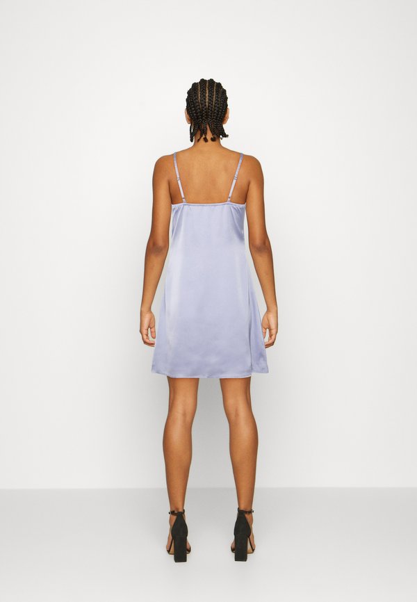 Hollister Co. EMEA BARE SLIP DRESS