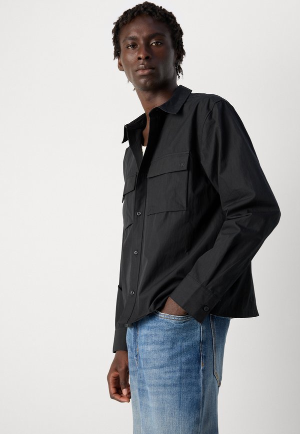 Calvin Klein RELAXED FIT