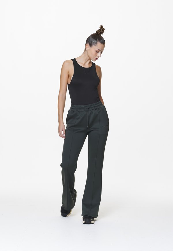 Pegador CLAIR TRACK PANTS