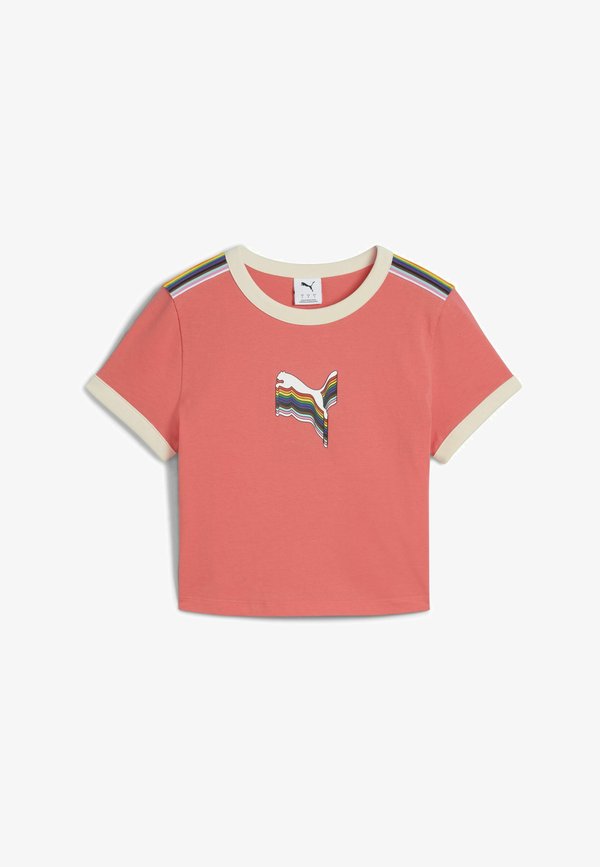 Puma EQUAL LOVE CONFEDERATION MIT GRAFIK - Print T-shirt - peach frost