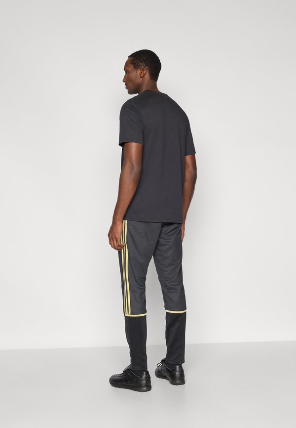 adidas Performance LFC