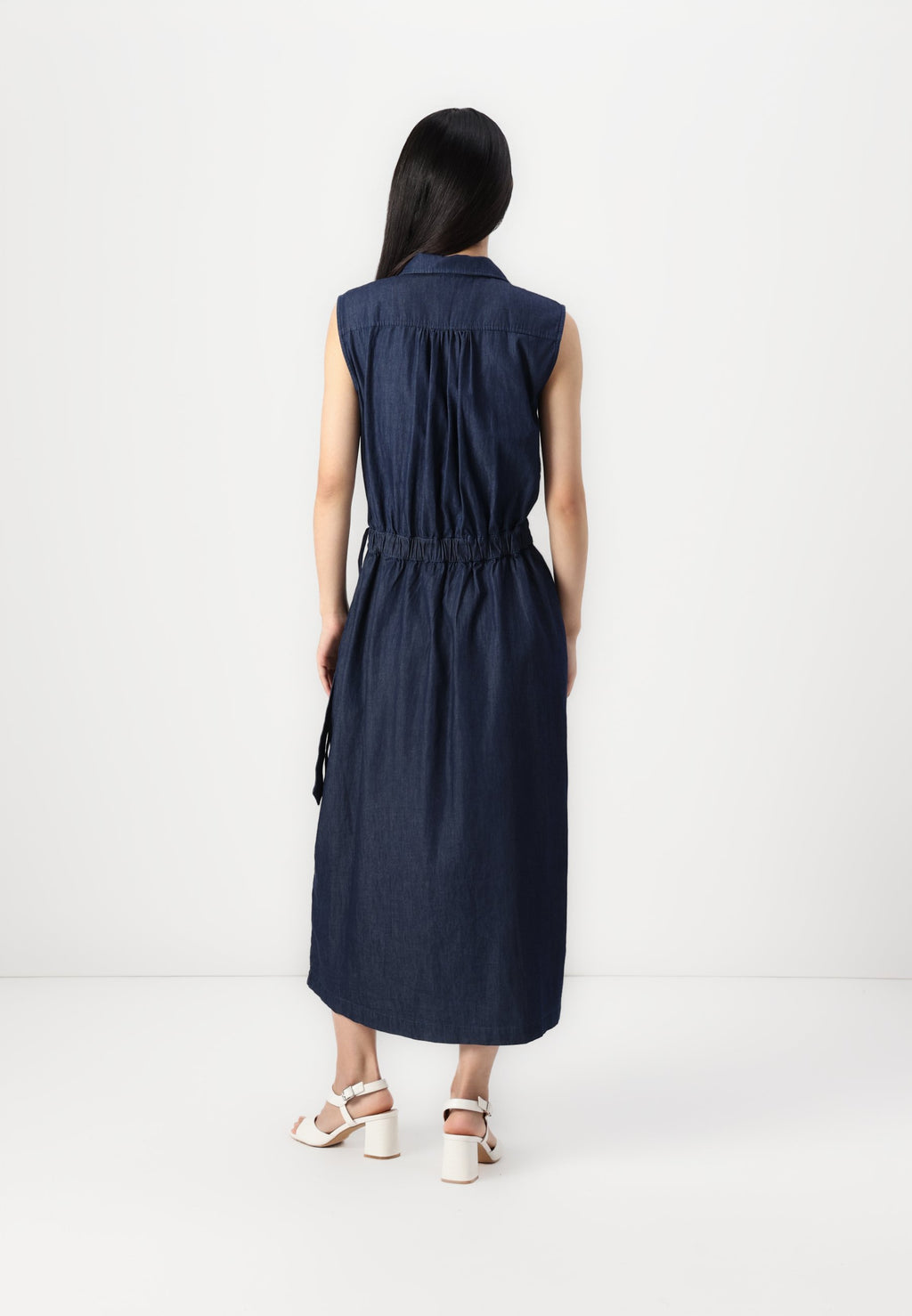 Esprit Jeanskleid Media 4