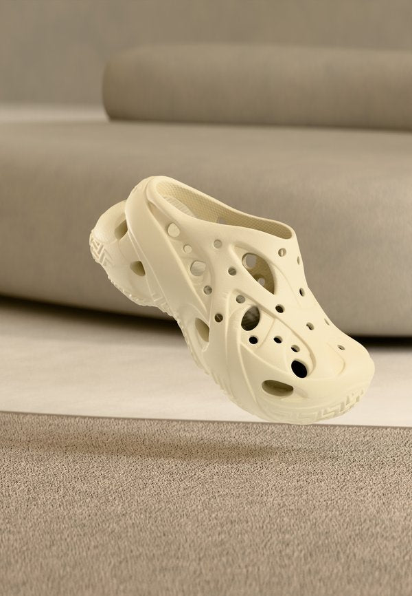 Crocs CAGED