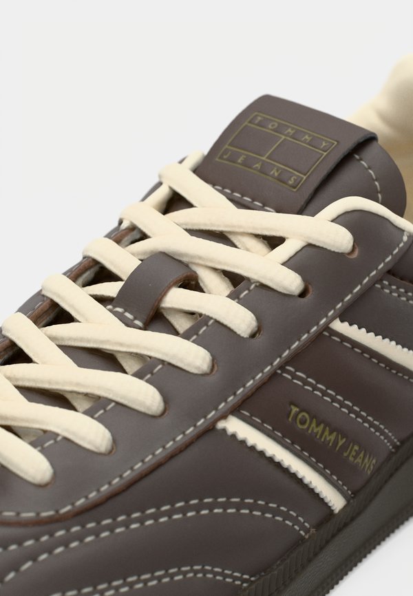 Tommy Jeans THE GREENWICH LEATHER TRAINERS