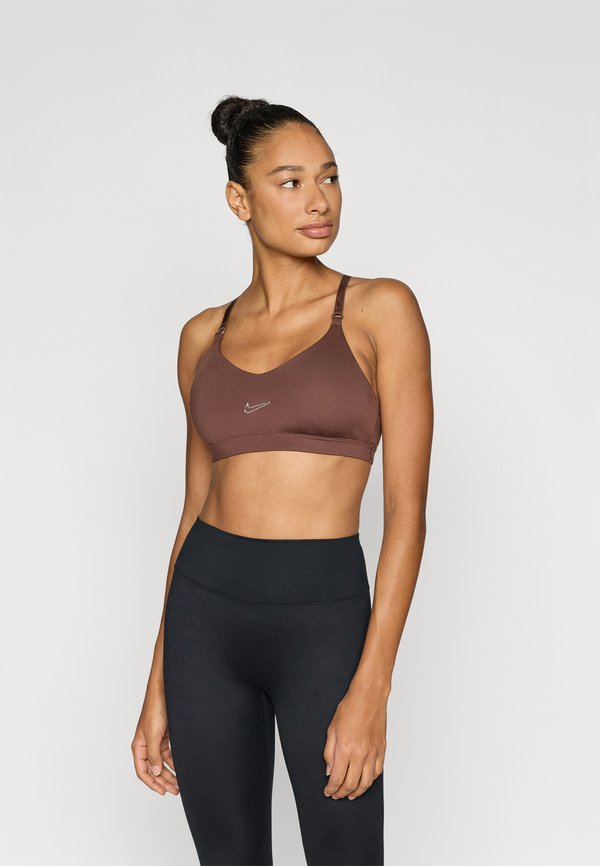 Nike Performance INDY BRA - Light support sports bra - chocolate