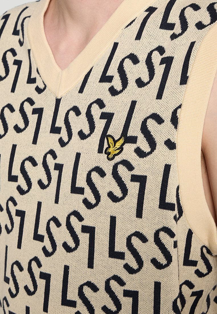 Lyle & Scott