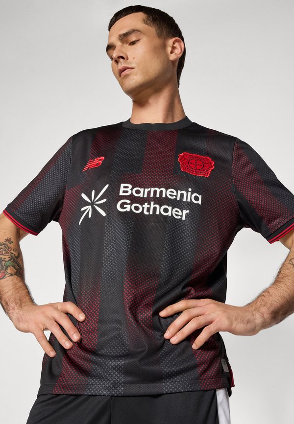 New Balance BAYER 04 HOME SHORT SLEEVE