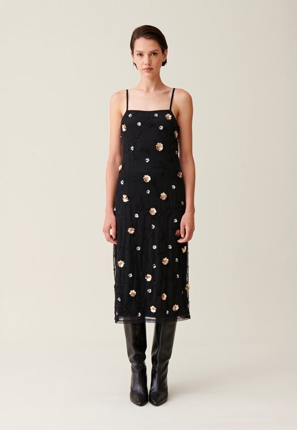 Claudie Pierlot RAININGBRODEFLEURS