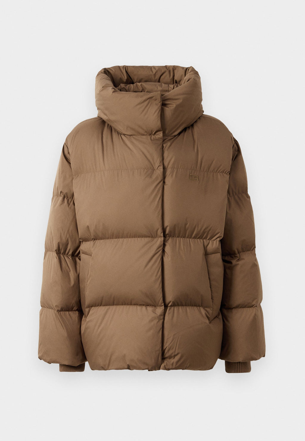 WATER REPELLENT DOWN WRAP JACKET Media 1