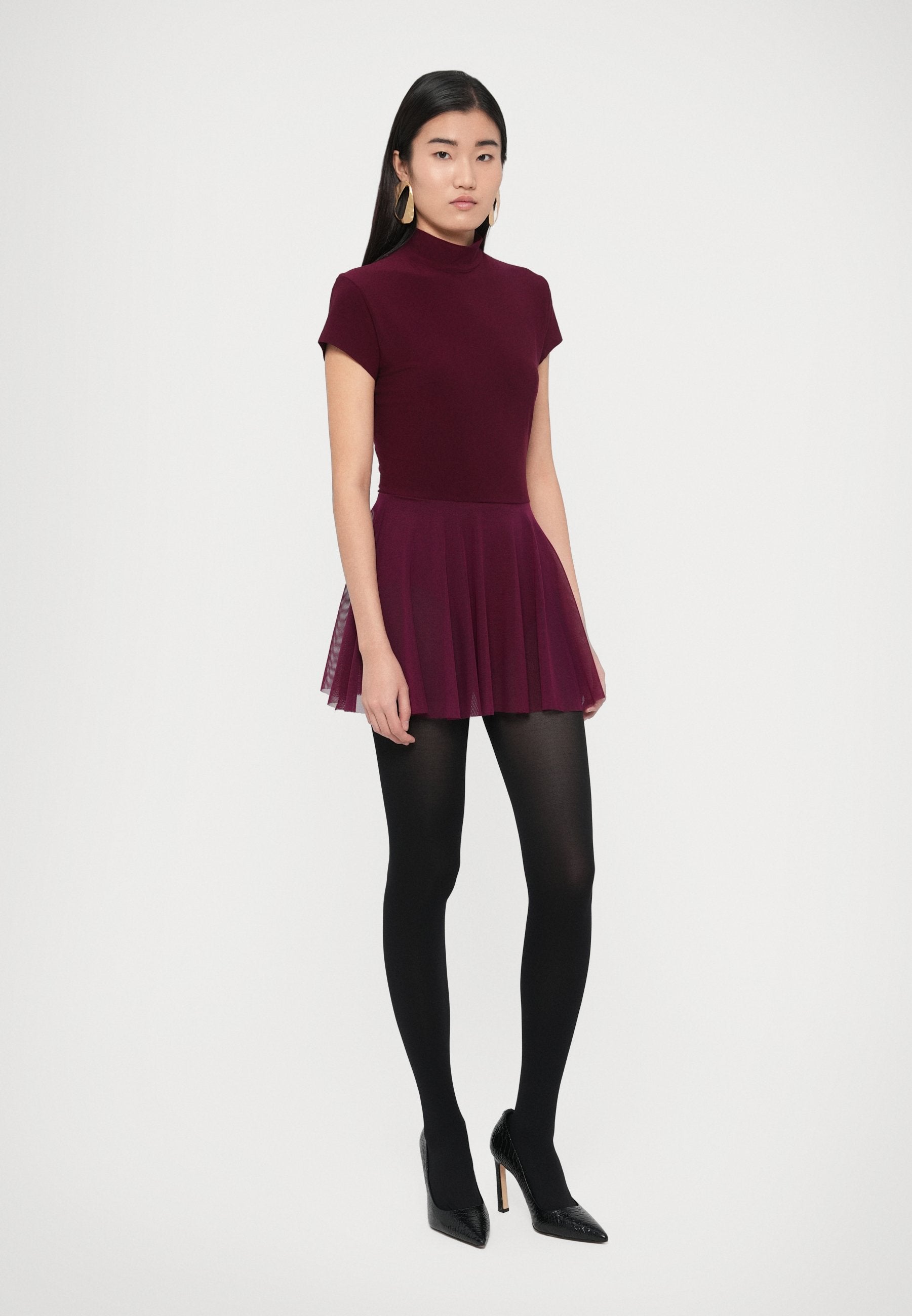 Norma Kamali MOCK NECK CAP SLEEVE PICKLEBALL DRESS