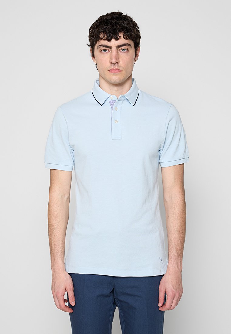 Hackett London