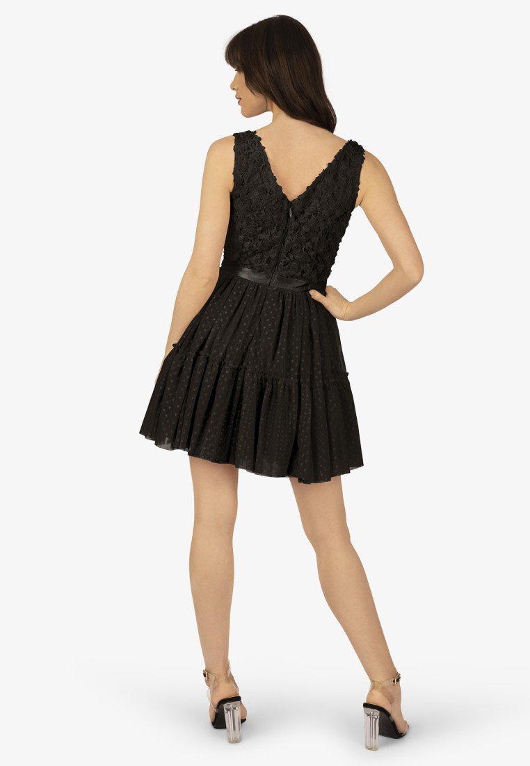 Apart Glamour