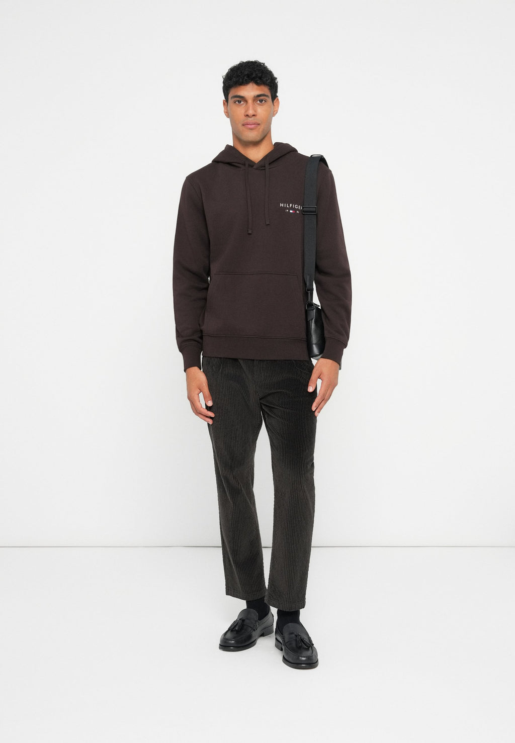 BRAND LOVE SMALL HOODIE Media 2