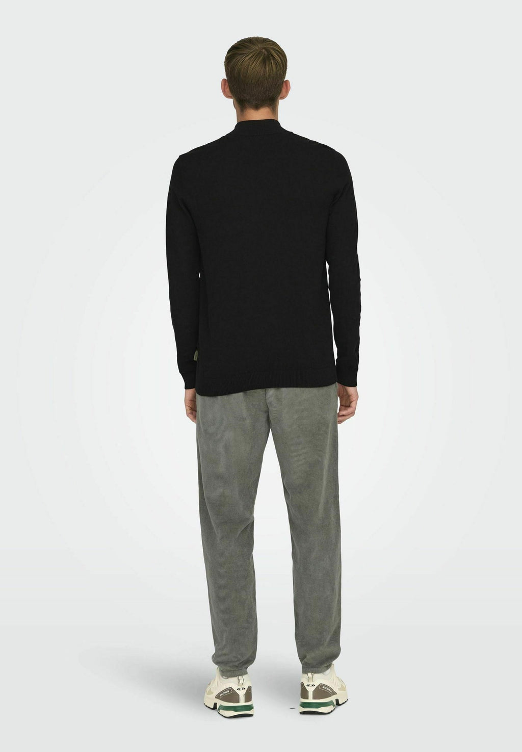 Knitted ONSLOUI Media 4