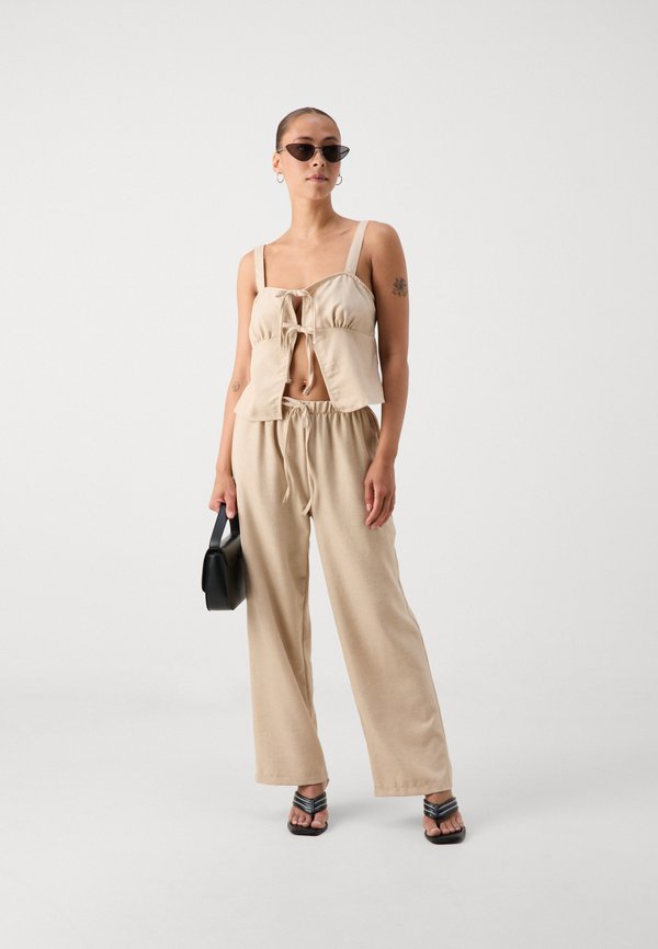 ONLY Petite ONLAMAHLE STRAP