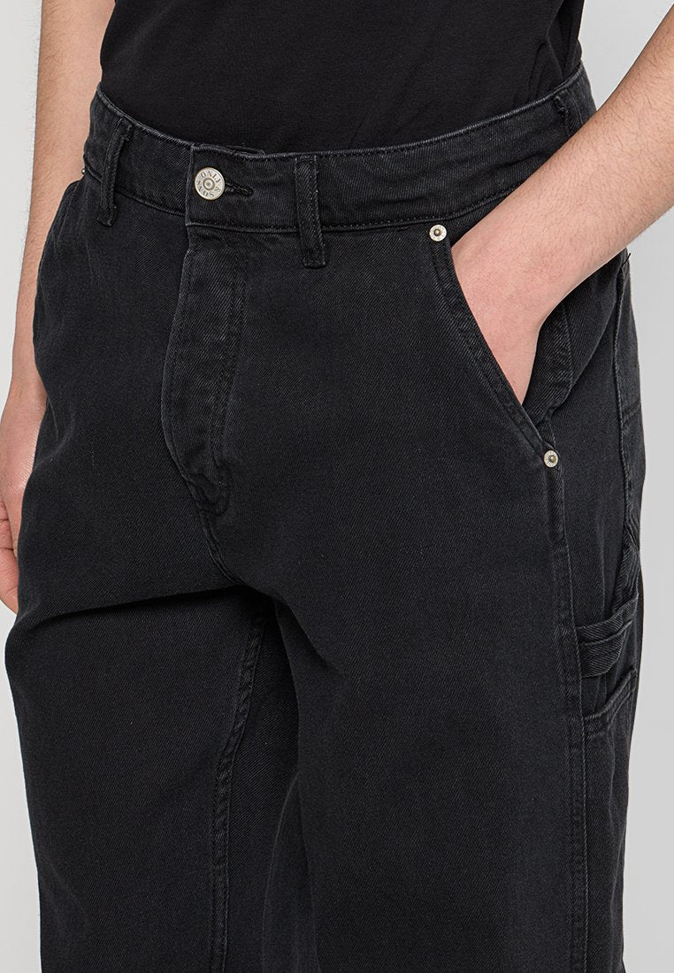 ONSEDGE STRAIGHT FIT Media 5