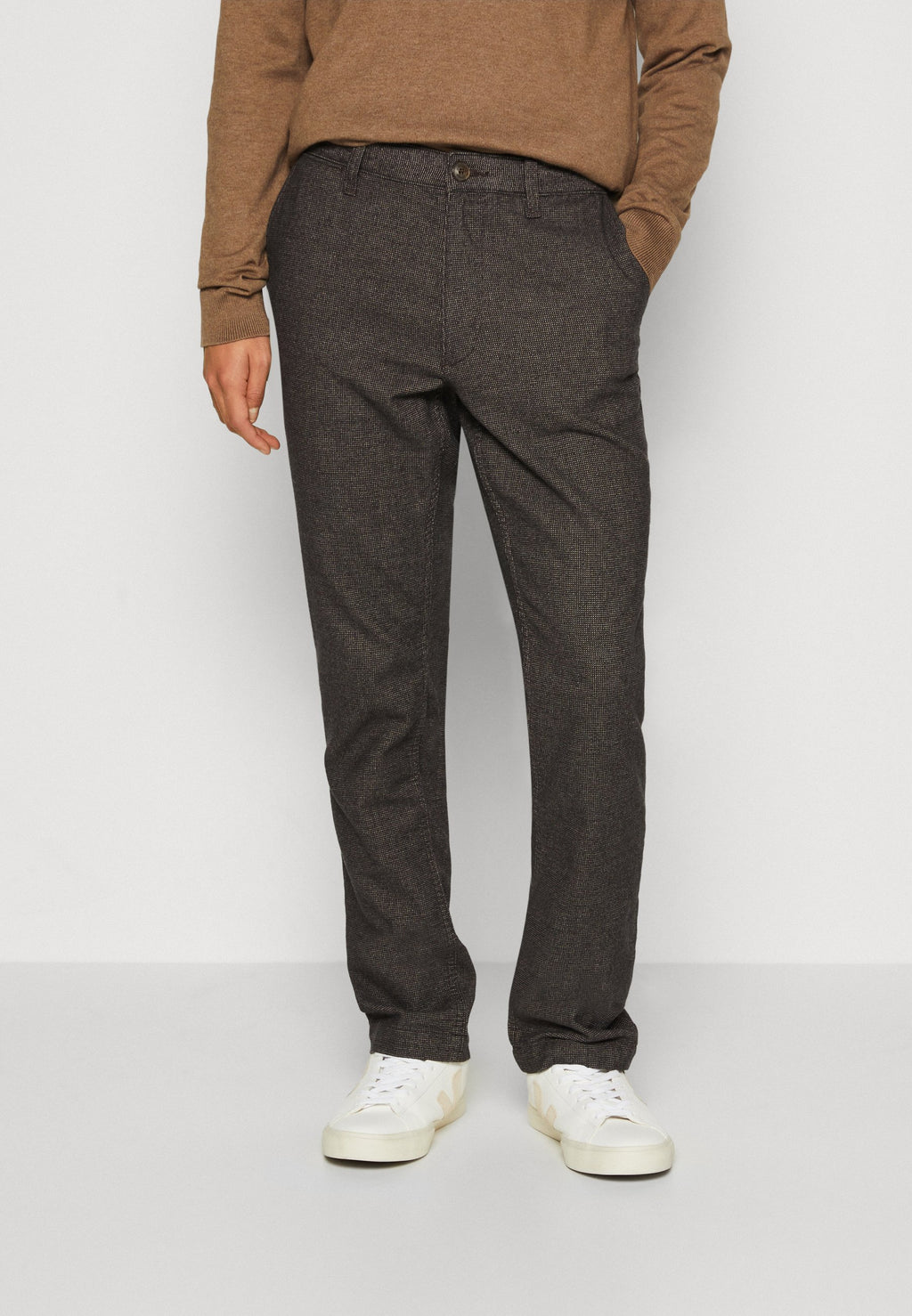 Esprit Chino Media 4