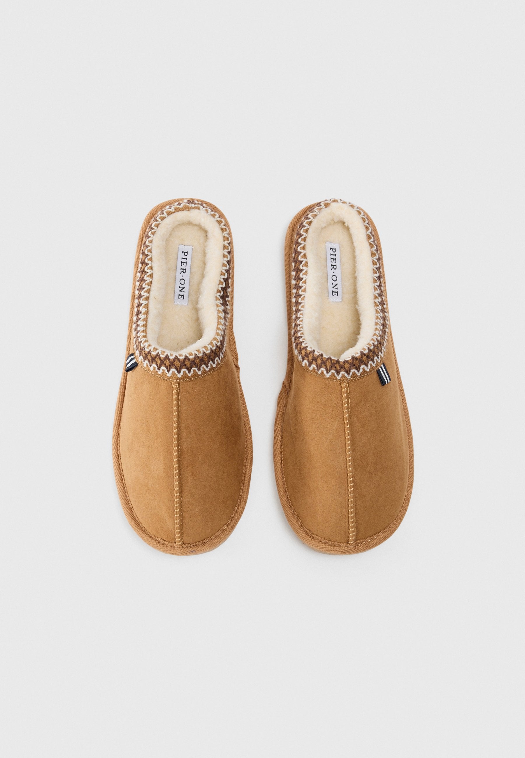Pier One UNISEX