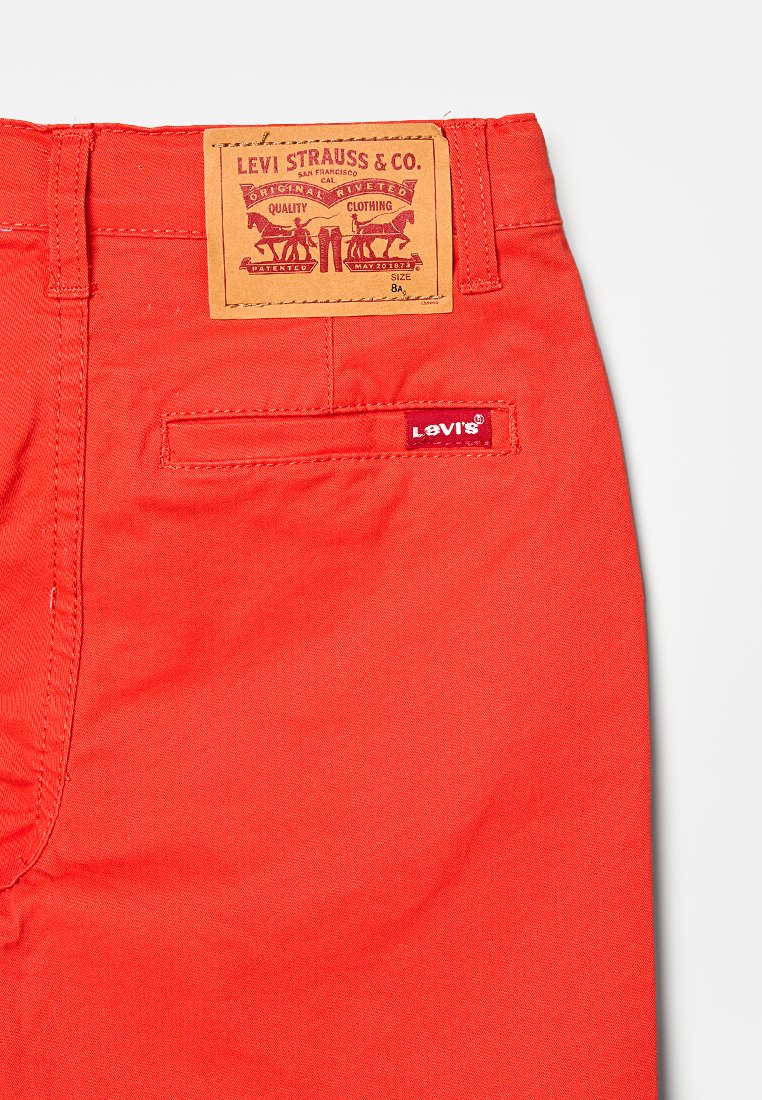 Levi's®