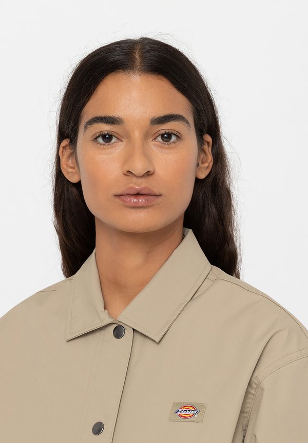Dickies OAKPORT CROPPED COACH W
