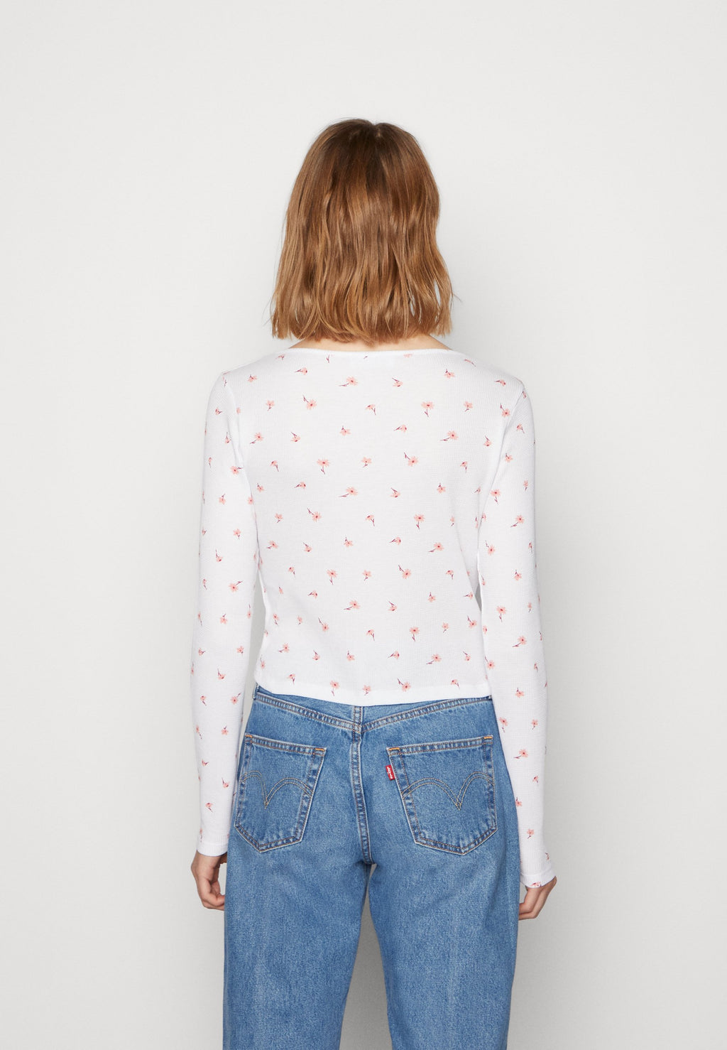 Hollister Co. NOTCH NECK