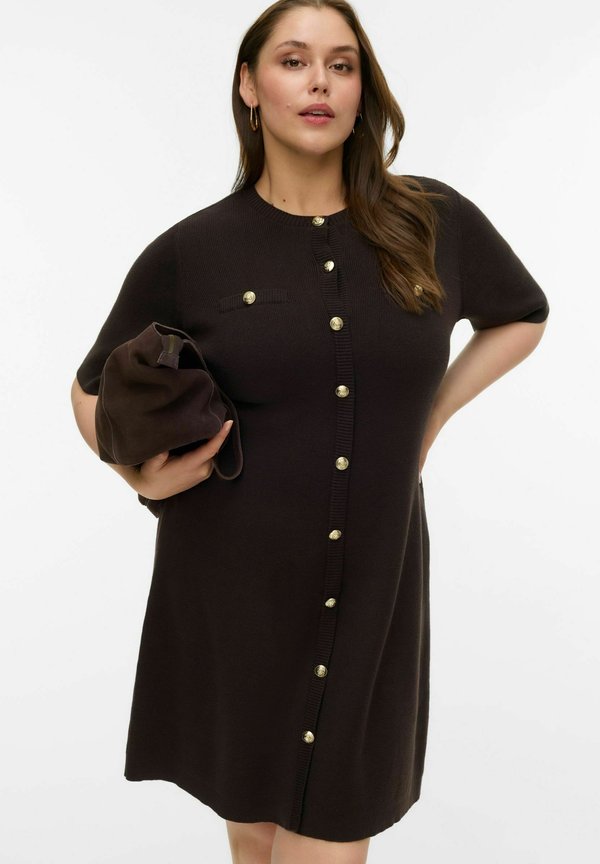 Vero Moda Curve Knitted AWCPICCO Short - Jumper dress - chocolate torte