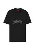 Schwarzes Baumwoll-T-Shirt mit einem Motiv aus Tastaturtasten in Weiß und Rot. Klassisches Rundhalsshirt mit kurzen Ärmeln.