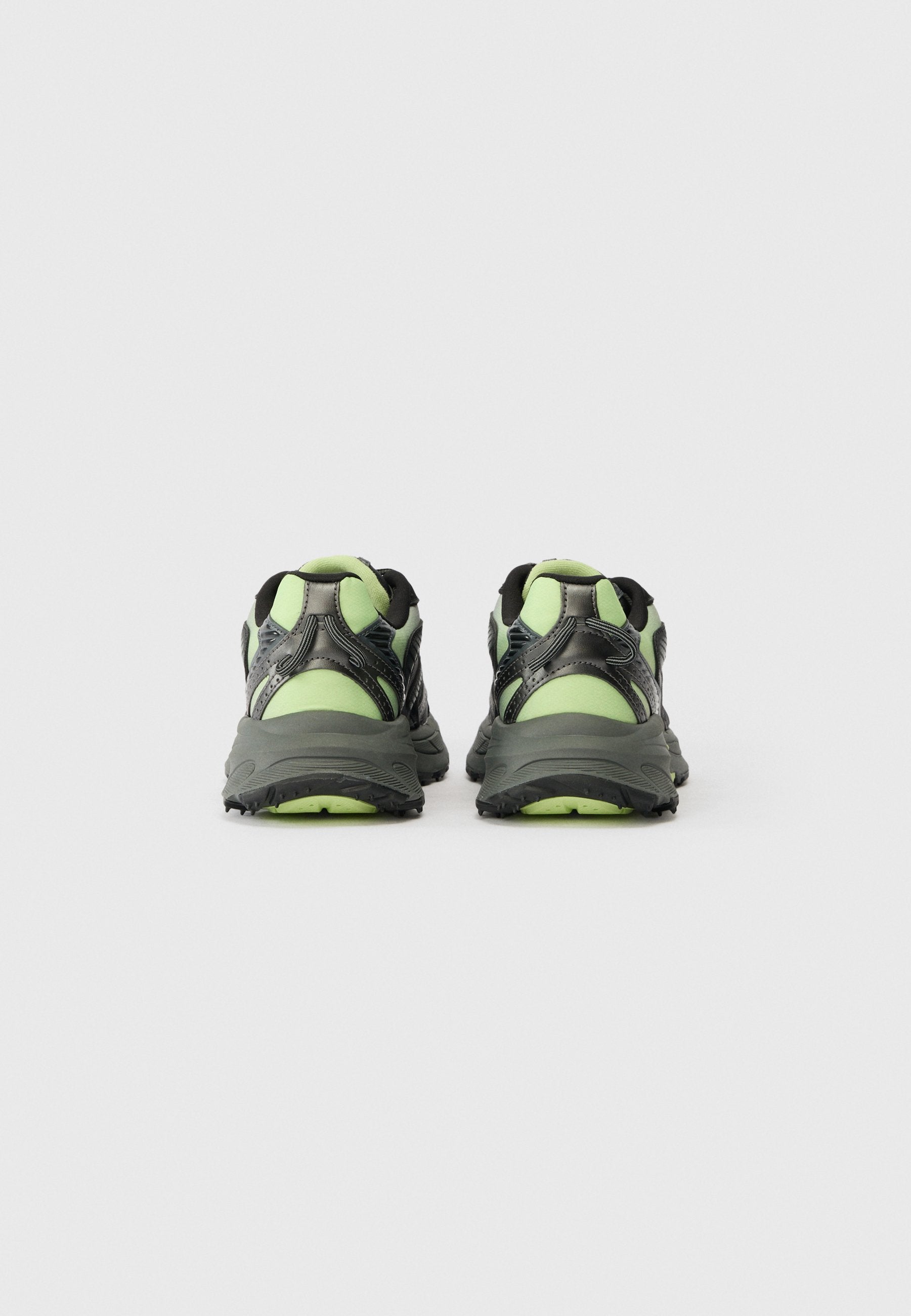 Lacoste NEO SHOT