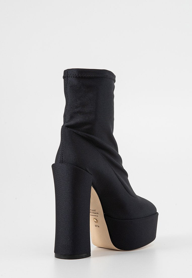 Stuart Weitzman SKYHI 145