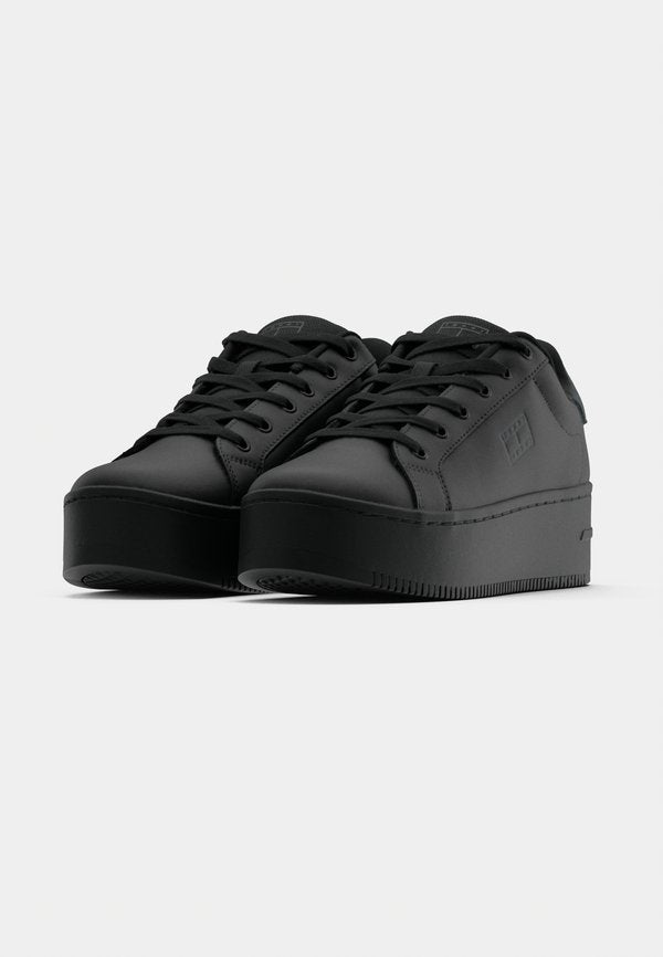 Tommy Jeans ESSENTIAL LOGO PLATFORM TRAINERS WITH LEATHER